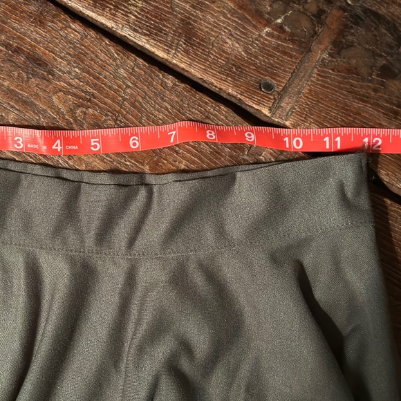 NWOT Delizia Small Pine Green A-Line Midi Skirt with Side Zipper - Picture 5 of 6